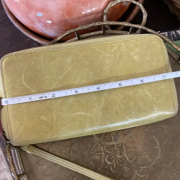 Hobo Wallet Billfold Kiss lock Citron - Picture 4 of 13